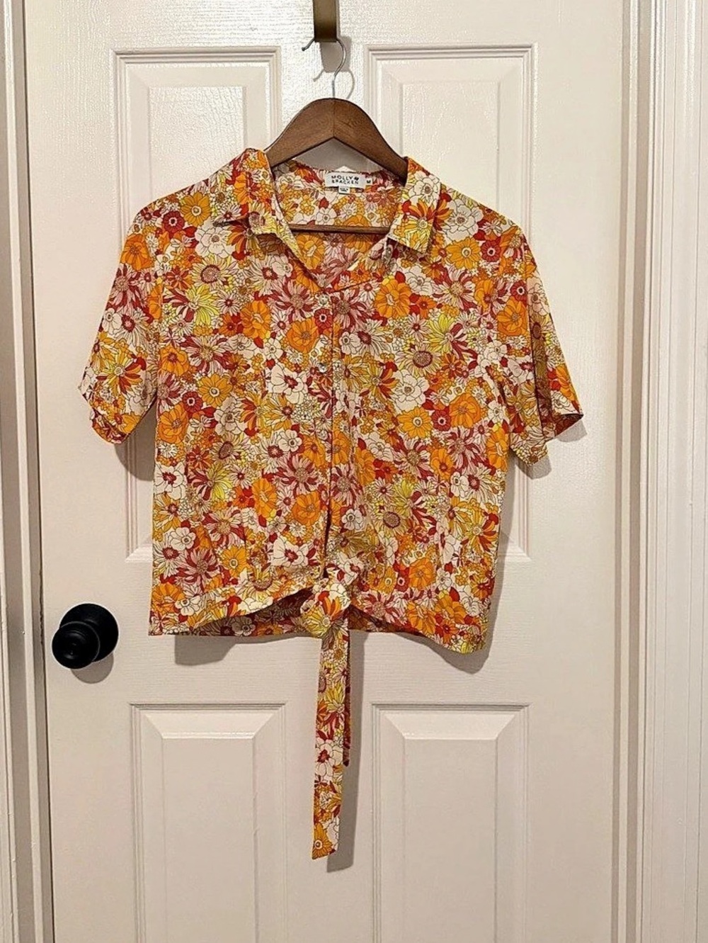 Molly Bracken Floral Tie-Front Blouse in Orange & White Medium Like New